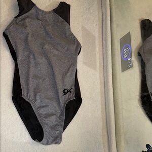 GK Leo, black and gray